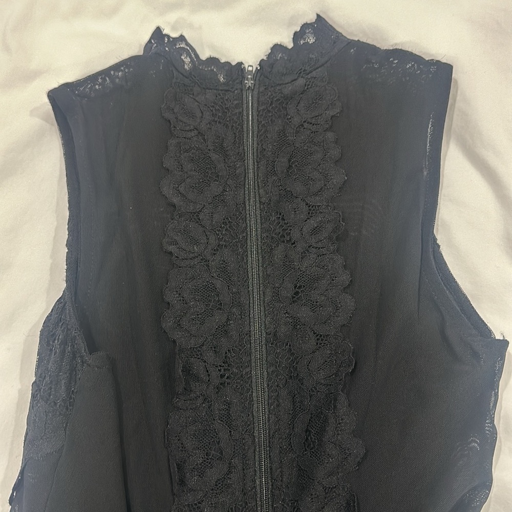 EUC Juniors Black Party Dress excellent for holidays - Picture 11 of 13